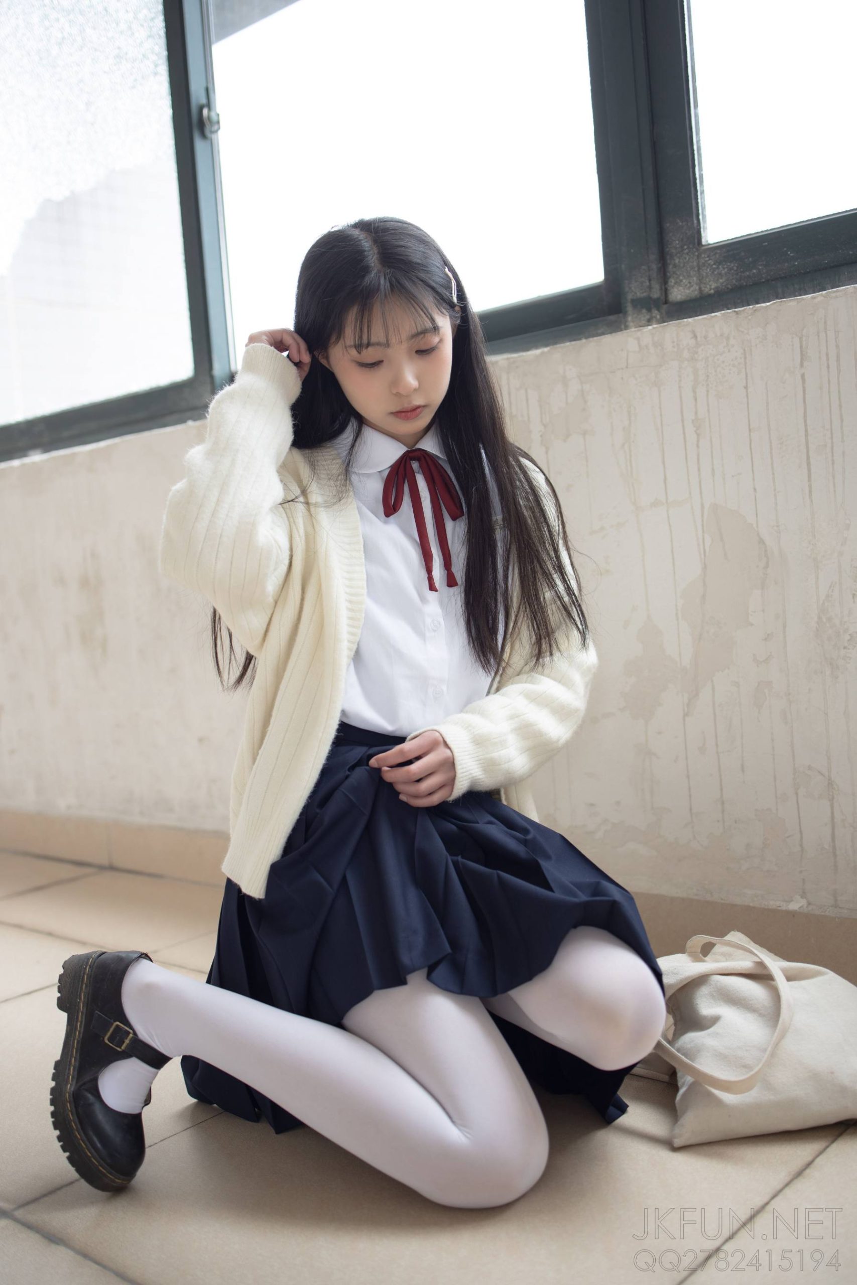图片[3]-甜美可人的白丝姑娘【127P】20011-草莓街拍