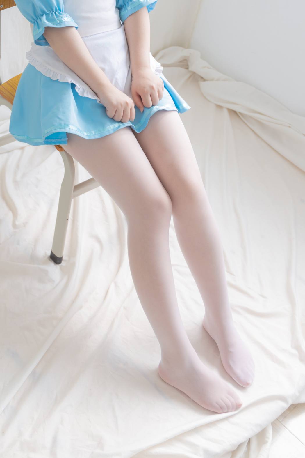 图片[5]-女仆装白丝女孩【43P】20014-草莓街拍