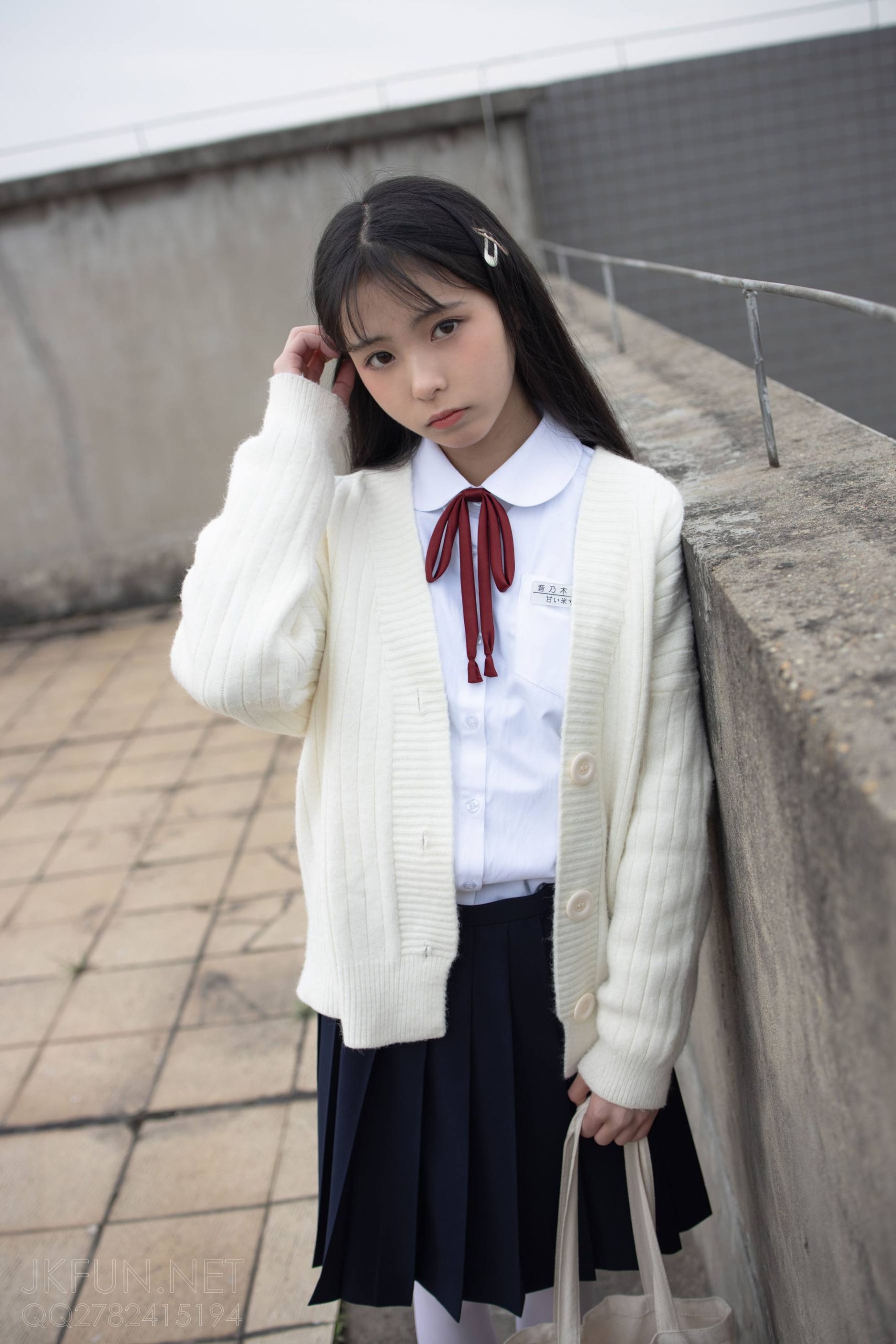 图片[4]-甜美可人的白丝姑娘【127P】20011-草莓街拍
