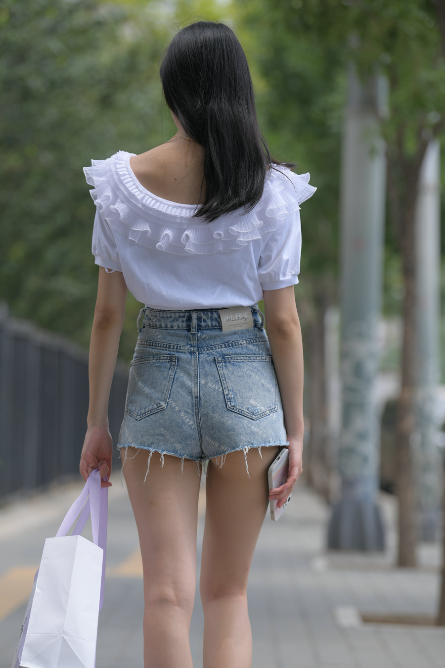 图片[1]-J2219 644P1V-23.3GB-草莓街拍