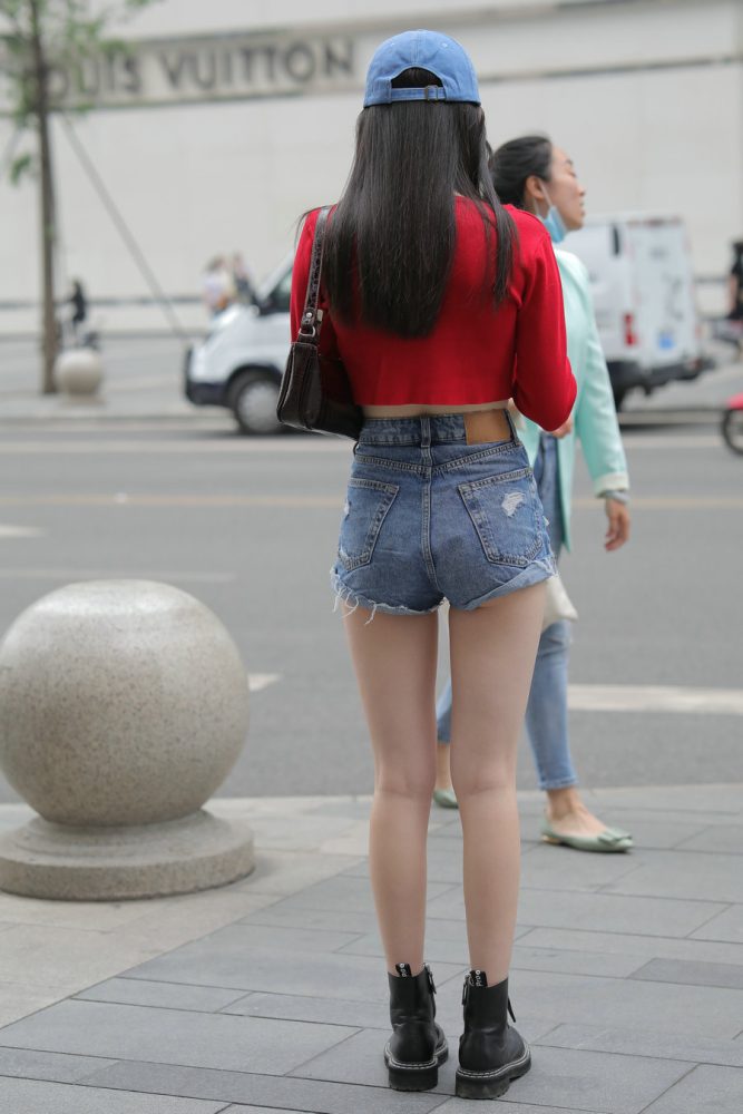 J1577 36P1V-363MB-草莓街拍
