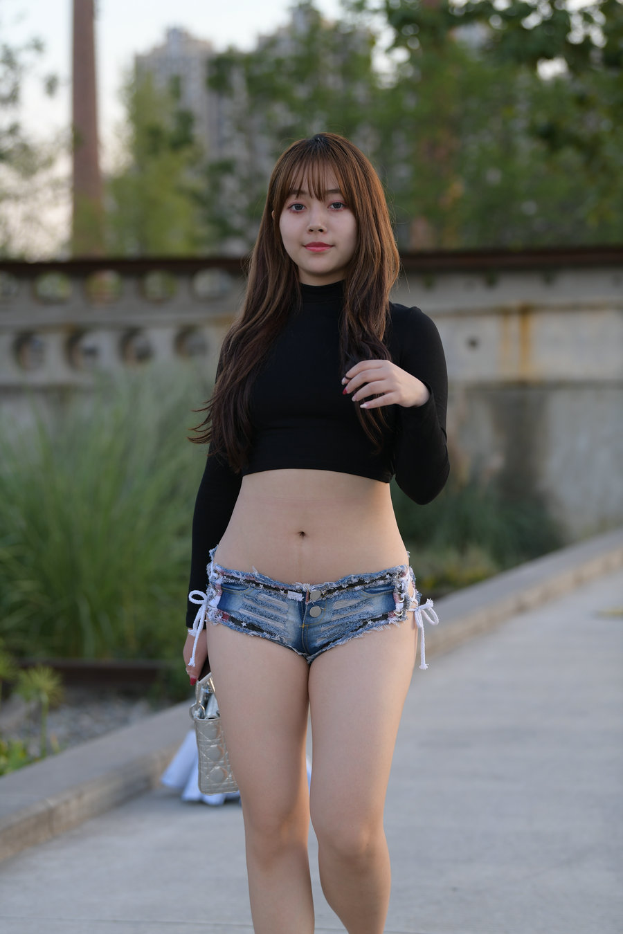 图片[1]-J1327 775P3V-23.2GB-草莓街拍