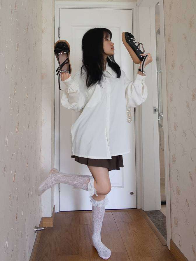 图片[3]-百褶裙可爱又大方的小姑娘【122P】20002-草莓街拍