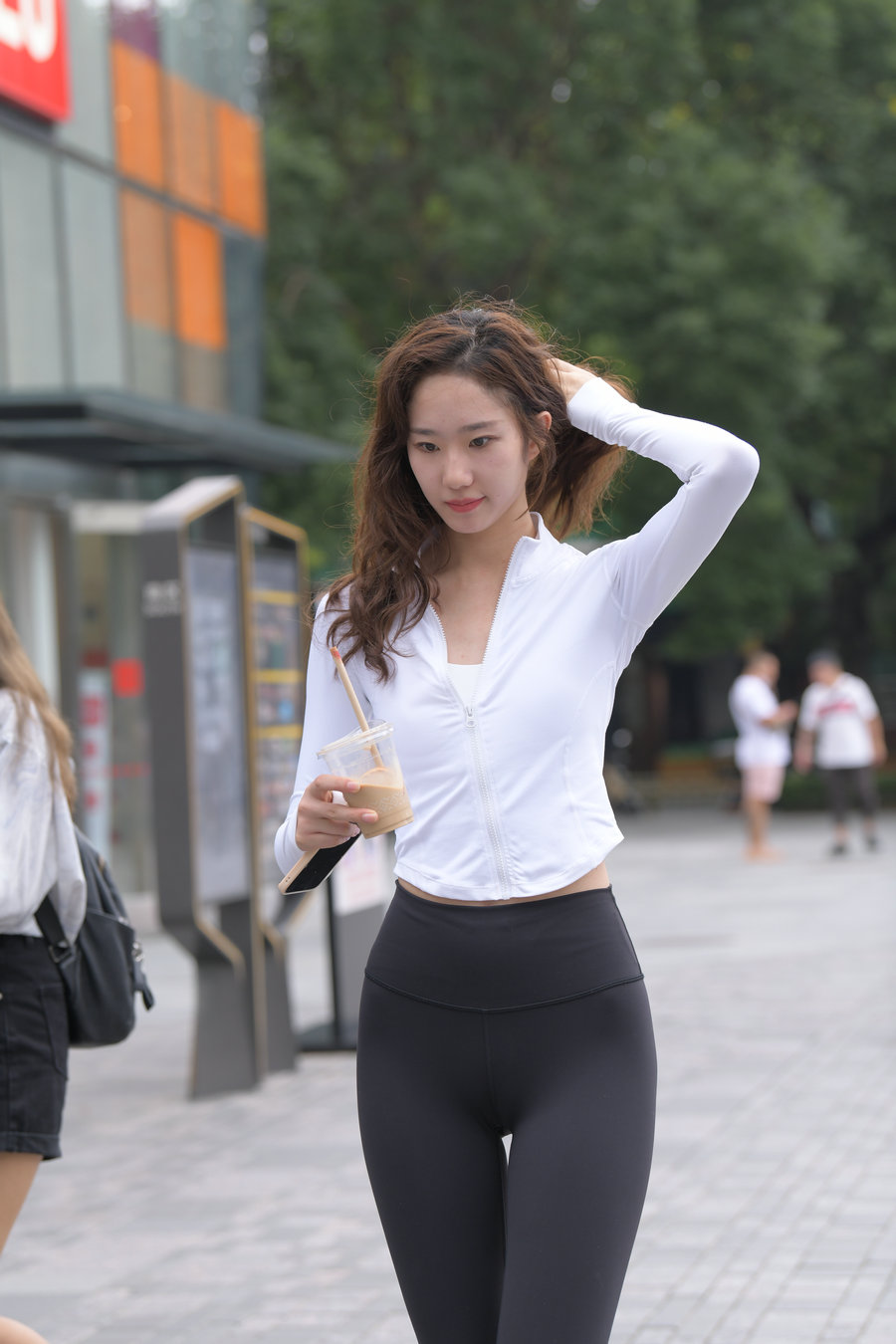 图片[3]-像刘亦菲的黑色瑜伽裤女孩J2237 340P1V-14.8GB-草莓街拍