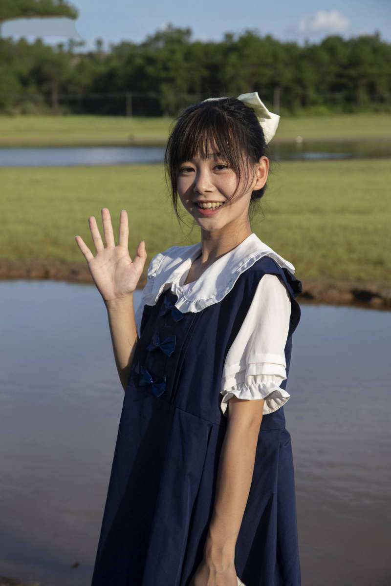图片[5]-非常甜美的牛仔裙女孩【226P】20021-草莓街拍