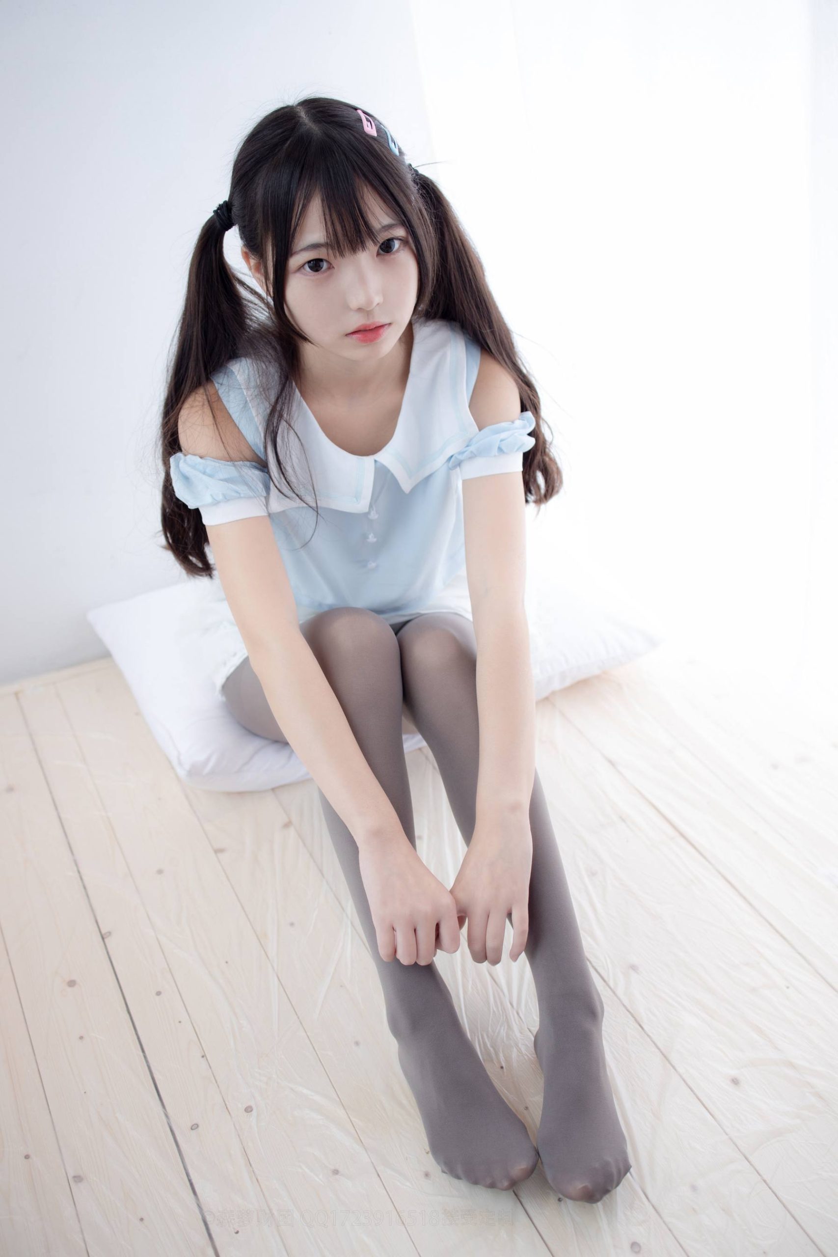 图片[3]-超级甜美的灰丝小姑娘【86P】20005-草莓街拍