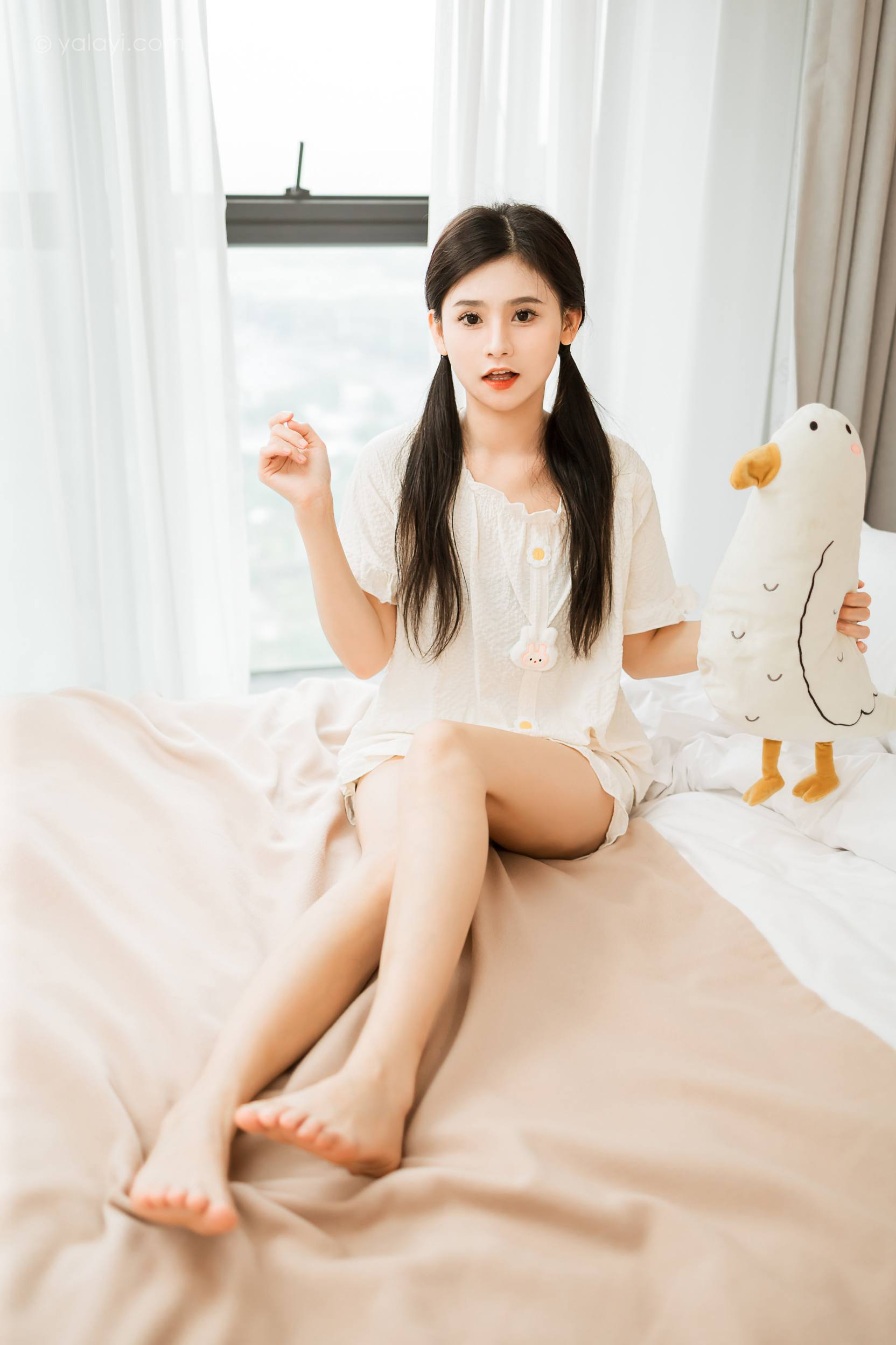 图片[2]-活泼可爱的双马尾女孩【45P】20018-草莓街拍