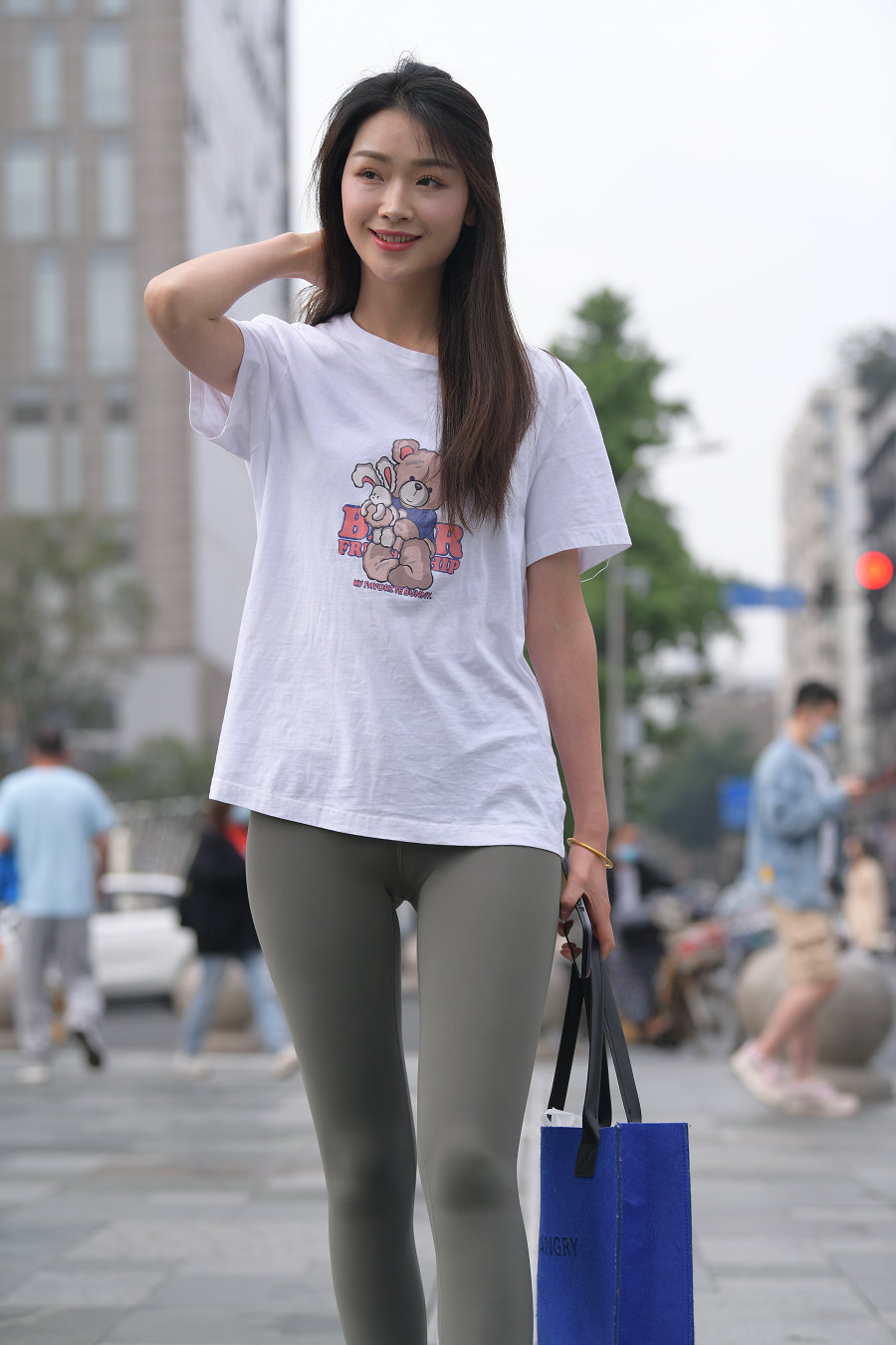 图片[1]-一身休闲装的瑜伽裤女孩J2961 709P1V-24.1GB-草莓街拍