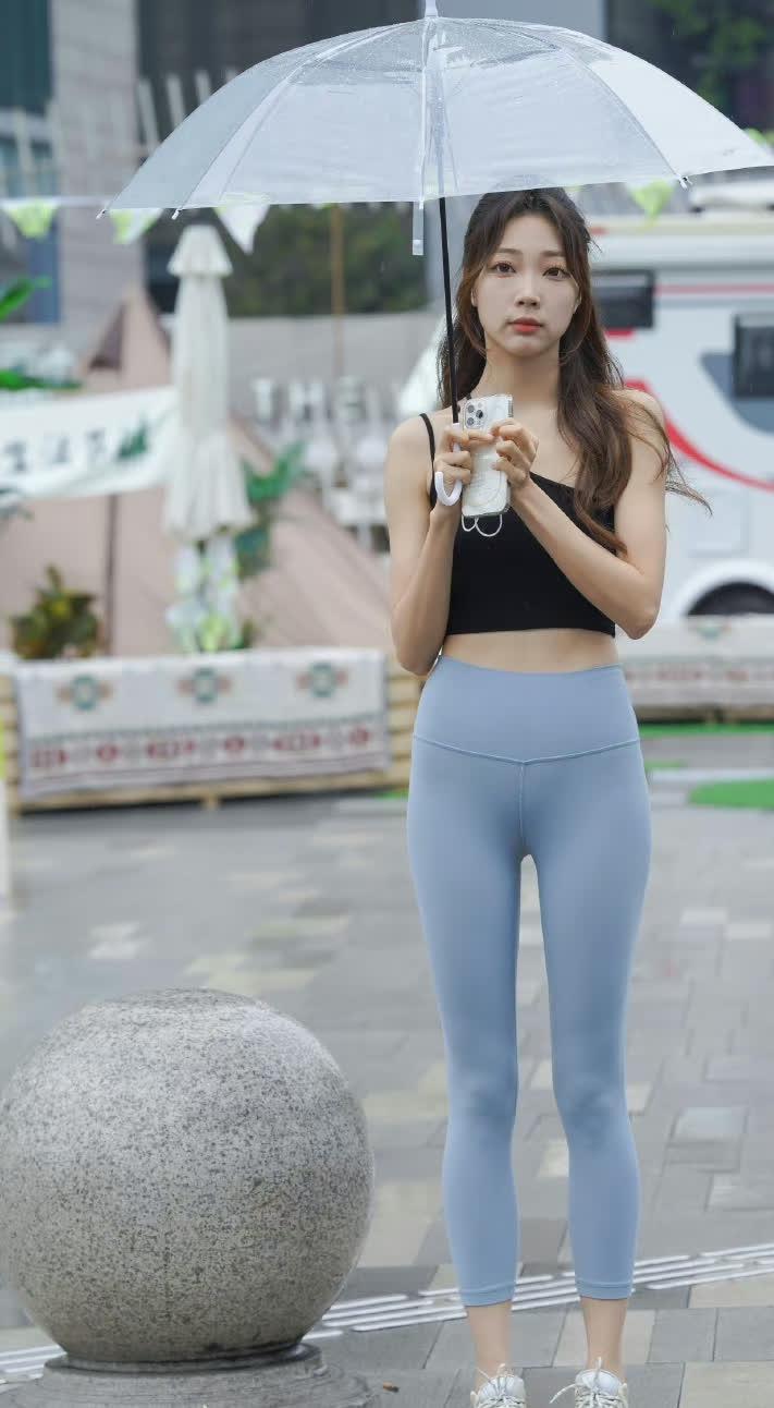 图片[2]-大眼睛瑜伽裤女孩J2903 988P8V-37.6GB-草莓街拍