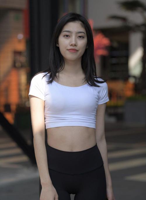 图片[3]-这背景简直太美了 J1412 664P1V-19.4GB-草莓街拍